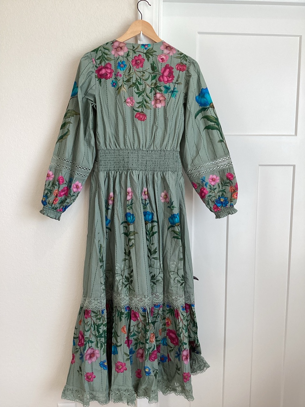 Anthropologie V-Neck Button Front Midi Dress New Small Sage Green Floral - Picture 10 of 15